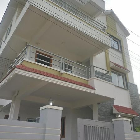 היידראבד Misty Lake Guest House מראה חיצוני תמונה