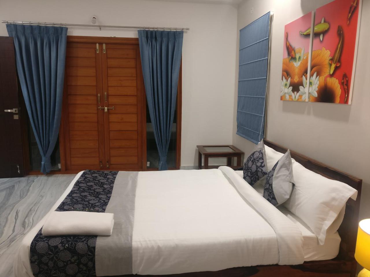היידראבד Misty Lake Guest House מראה חיצוני תמונה